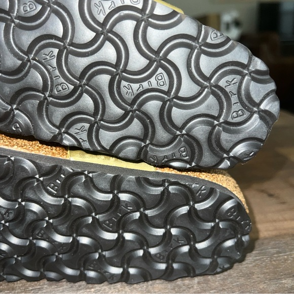 NEW IN BOX Birkenstock Mayari- size 38-women 7/8 olive army green-normal width - Picture 6 of 16